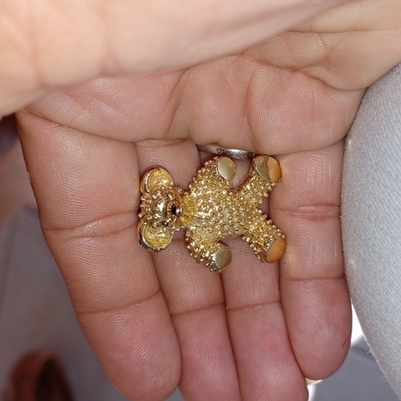 Teddy Bear Pin, goldtone - Picture 3 of 4